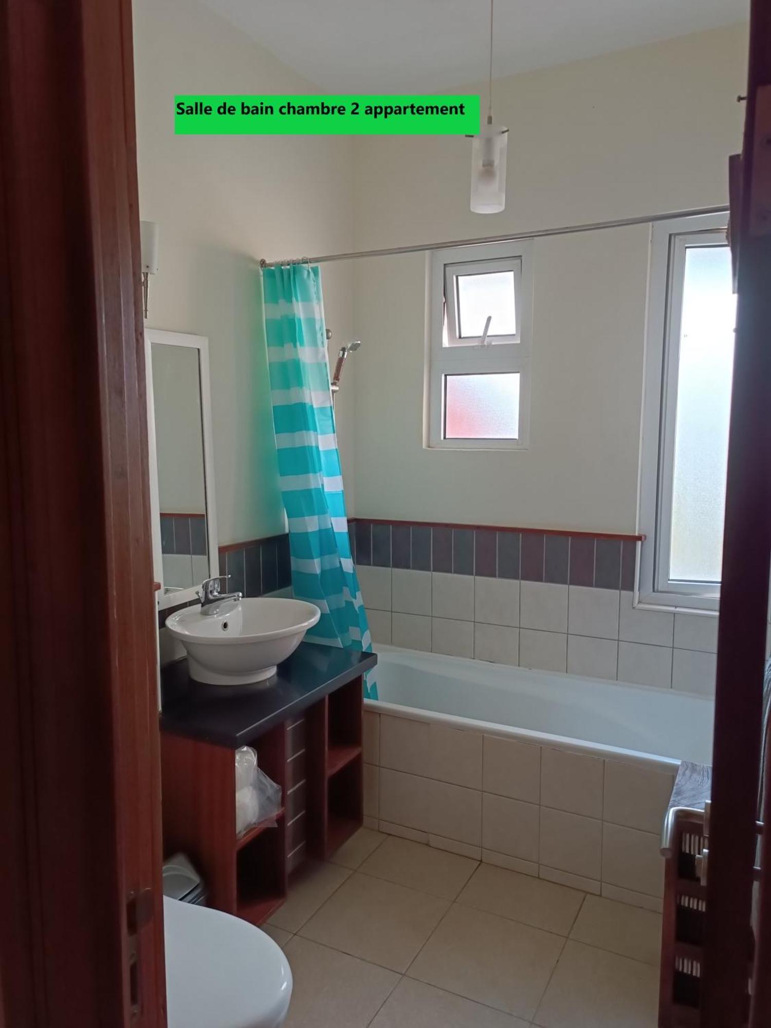 Apartamento Jardin Aux Mille Senteurs Bain Boeuf Exterior foto