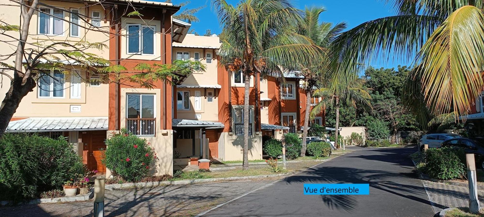 Apartamento Jardin Aux Mille Senteurs Bain Boeuf Exterior foto